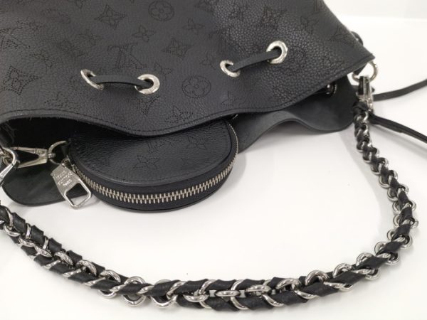 6 Louis Vuitton 2way Shoulder Bag Bella Monogram Mahina Noir