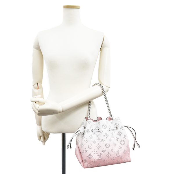 6 Louis Vuitton Bella Mahina Leather Shoulder Bag Light Pink