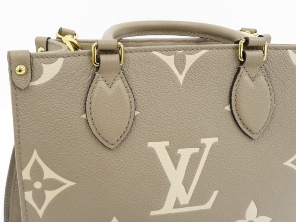 6 Louis Vuitton Monogram On The Go PM 2way Tote Bag Giant Implant Creme