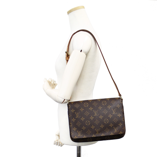 7 Louis Vuitton Monogram Canvas Musette Tango Short Shoulder Bag