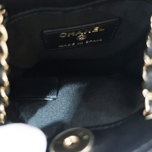 7 Chanel Chain Pochette Matelasse Black Shoulder Pouch