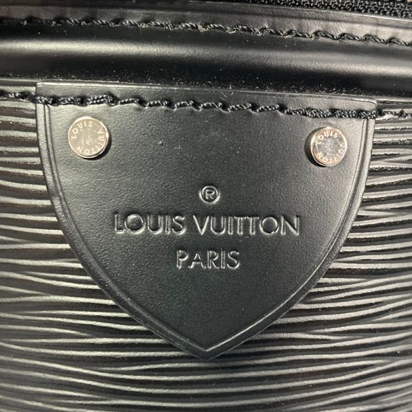 7 Louis Vuitton Cannes Shoulder Bag Epi Leather Black