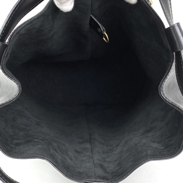 7 Louis Vuitton Randonne PM Drawstring Shoulder Bag Epi Noir Black