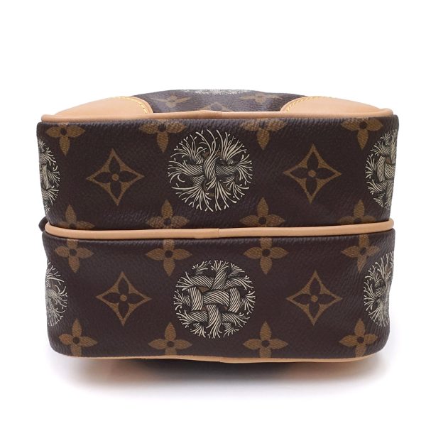 7 Louis Vuitton Monogram Amazon Christopher Crossbody Brown