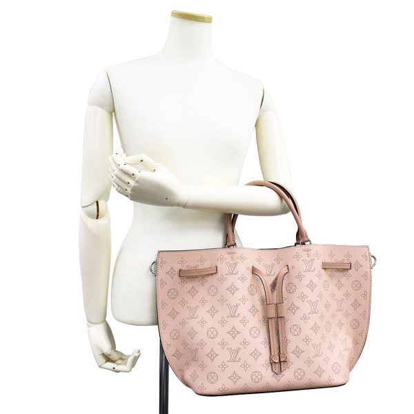 9 Louis Vuitton Monogram Mahina Girolatta 2way Handbag Magnolia Pink