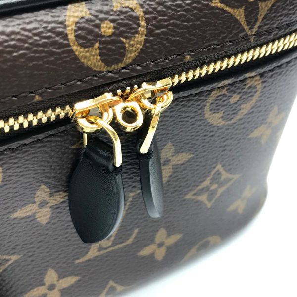 9 Louis Vuitton Reverse Monogram Vanity NV PM Shoulder Bag