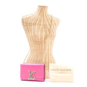 1 Louis Vuitton Pochette Clutch Chain Bag Calf Leather Pink MM