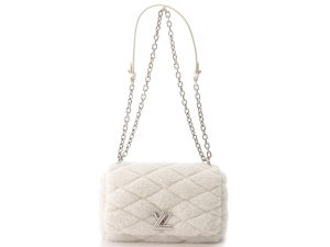 1 Chanel Tote Bag Caviar Skin White