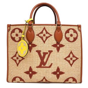 1 Louis Vuitton District PM Damier Graphite Shoulder Bag Damier Canvas