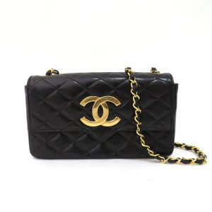 1 Chanel Matelasse Chain Shoulder Lambskin Black Shoulder Bag