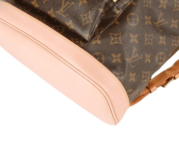 16 Louis Vuitton Montsouris GM Backpack Monogram