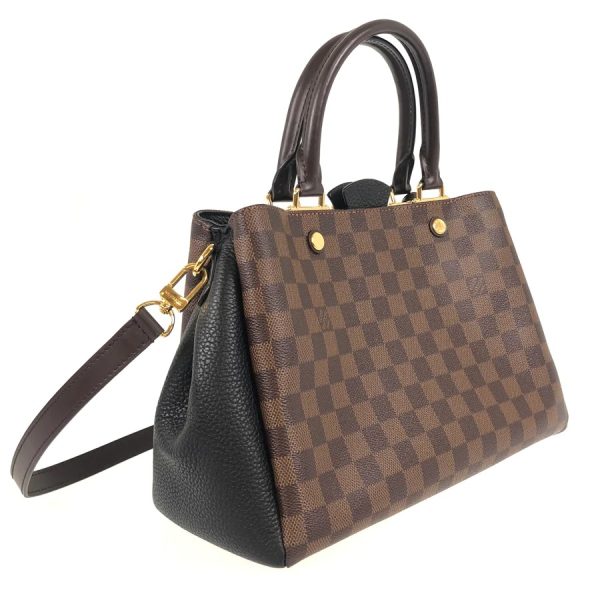 2 Louis Vuitton Brittany Damier Ebene Shoulder bag black