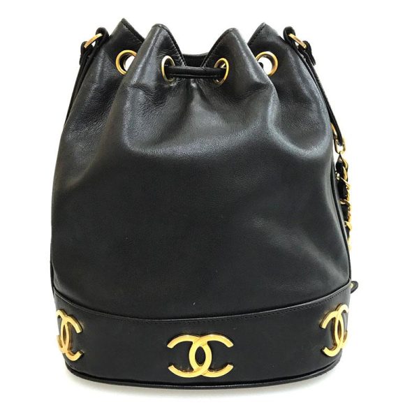 2 Chanel Metal Fittings Drawstring Leather Black Shoulder Bag