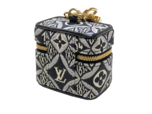 OLYMPUS DIGITAL CAMERA Louis Vuitton Vanity Bag Jacquard Charm Key Holder Key Ring Handbag