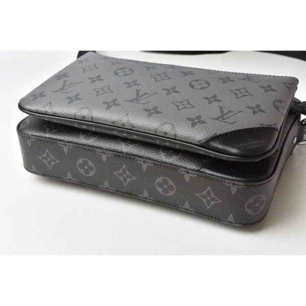 3 Louis Vuitton Trio Messenger Monogram Black Gray Eclipse Reverse canvas Shoulder Bag