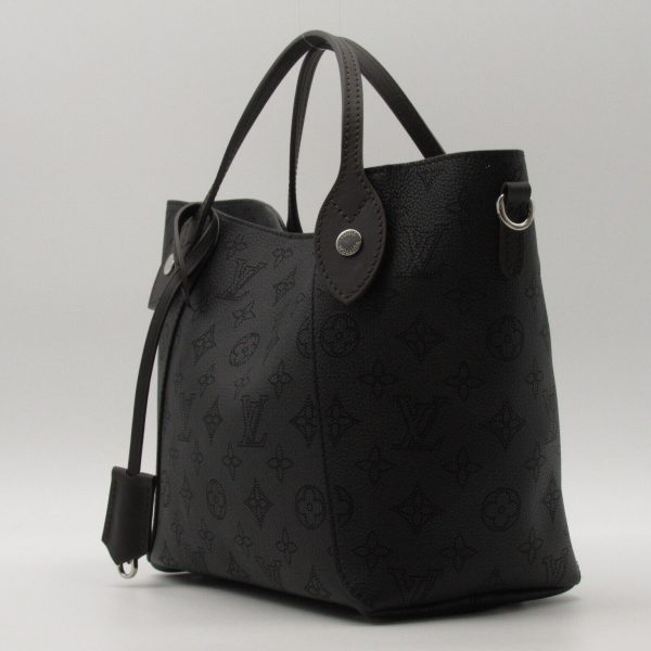 3 Louis Vuitton Hina PM Shoulder Handbag Mahina Leather Black