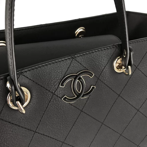 4 Chanel Matrasse Coco Mark Chain shoulder Bag Black