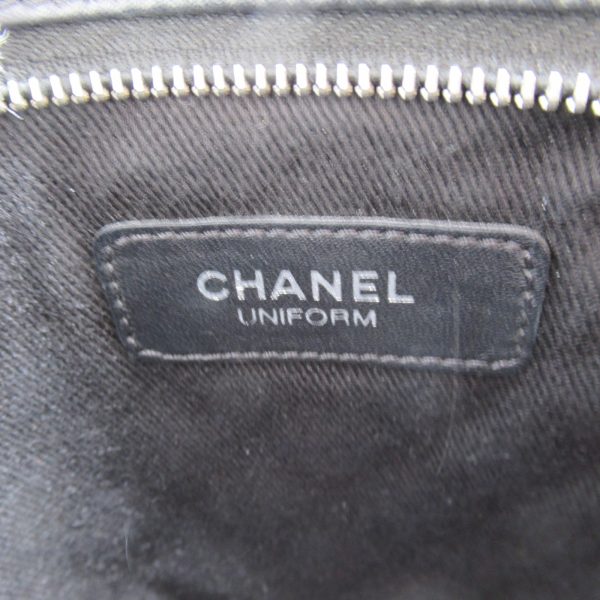 5 Chanel Chain Shoulder Bag Calf Black