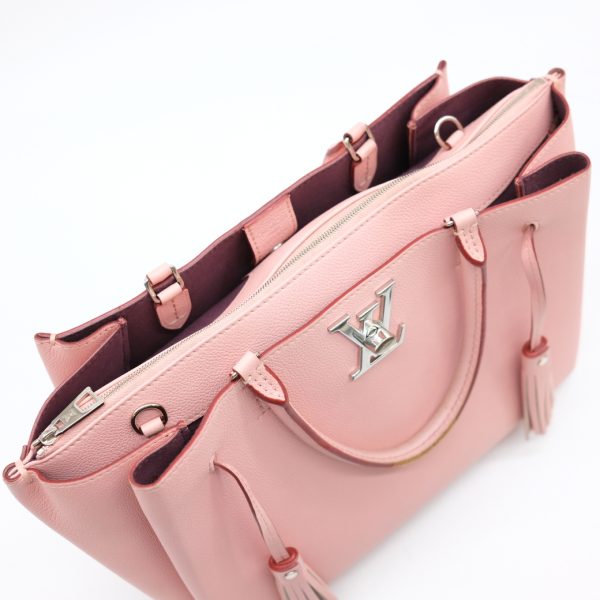 5 Louis Vuitton Lock Me Rose Poodle Calf Leather Pink Shoulder Bag