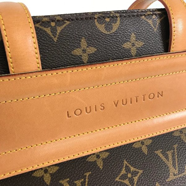 5 Louis Vuitton Parioli GM monogram canvas shoulder Bag