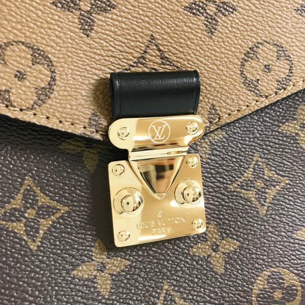 5 Louis Vuitton Pochette Métis Reverse Monogram canvas Shoulder Bag