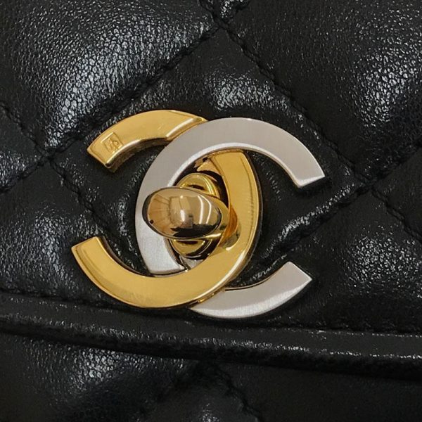 6 Chanel Matelasse Turn Lock Chain Shoulder Leather Black Shoulder Bag