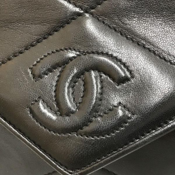 6 Chanel Matelasse Coco Mark Push Lock Leather Black Handbag