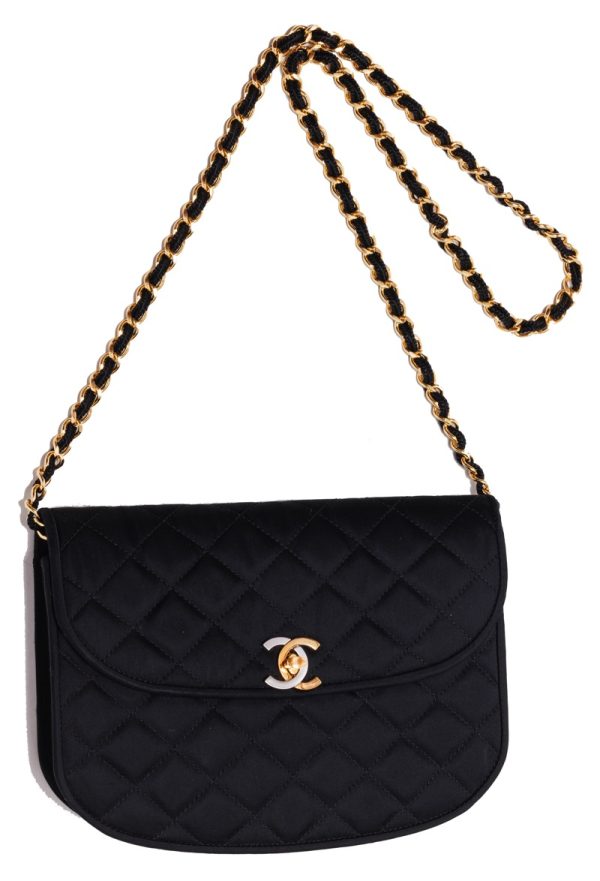 6 Chanel Matelasse Turnlock Chain Shoulder Bag Satin Black Mini