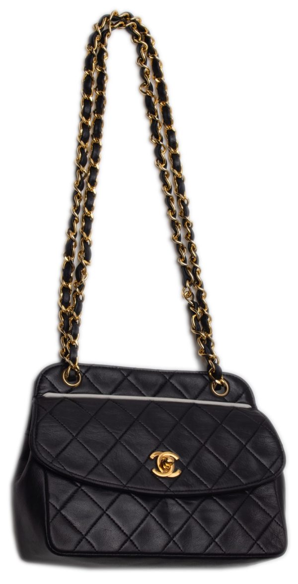 6 Chanel Matelasse Turnlock Chain Shoulder Lambskin Black Mini Shoulder Bag