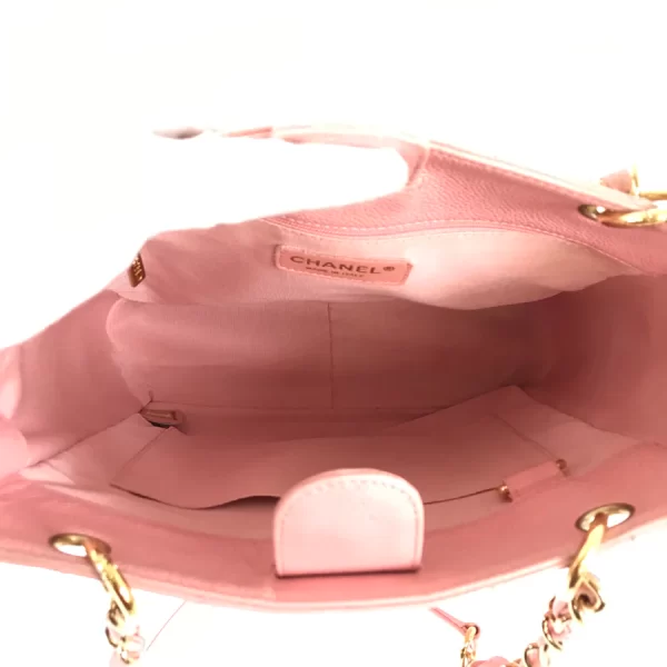 7 Chanel Chain Shoulder Bag Caviar Skin Pink