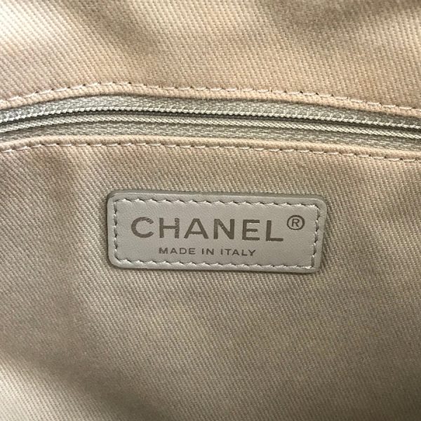 8 Chanel Hardware Silver Chain Caviar Skin Beige Shoulder Bag