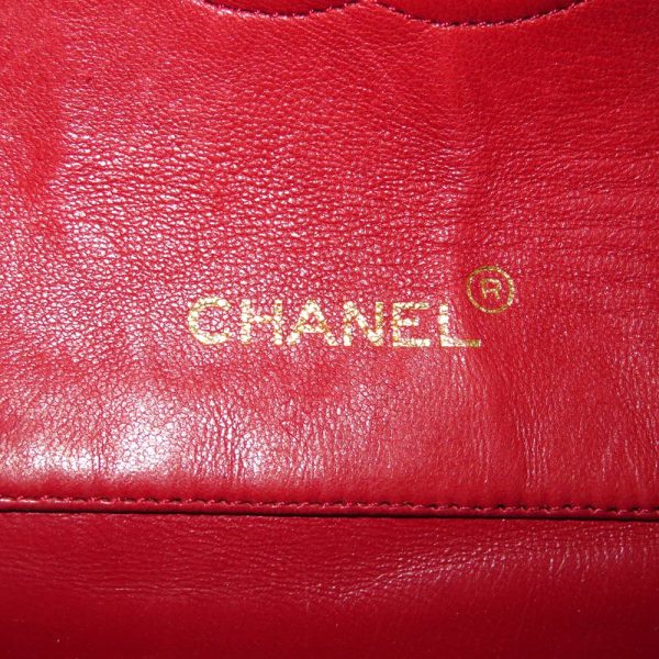 8 Chanel Matelasse Chain Shoulder Half Moon Lambskin Leather Red