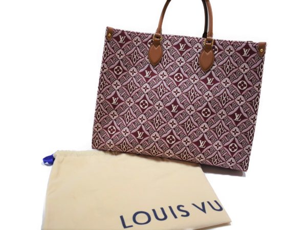 8 Louis Vuitton On The Go Bordeaux Jacquard Textile GM Shoulder Bag