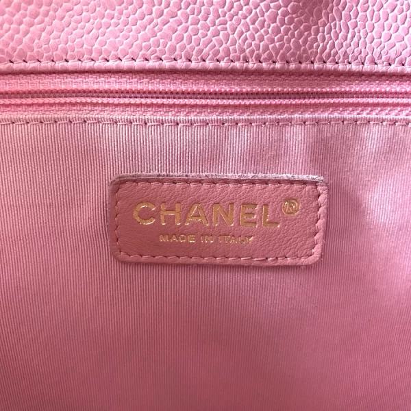 8 Chanel Chain Shoulder Bag Caviar Skin Pink