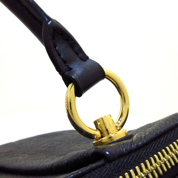 8 Louis Vuitton V Tote BB Noir Monogram Empreinte Tote Bag black