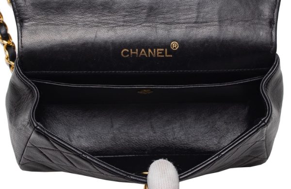 9 Chanel Matelasse Turnlock Chain Shoulder Lambskin Black Mini Shoulder Bag