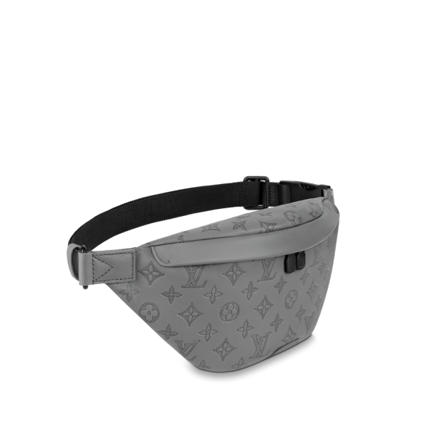 s l1600 10 Louis Vuitton Discovery BUMBAG Black