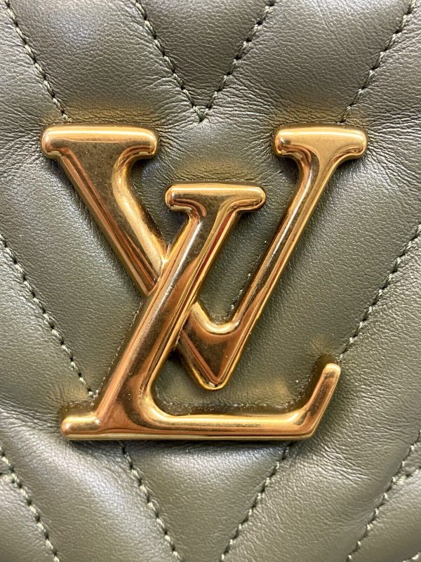 s l16005 Louis Vuitton Monogram New Wave Bum bag