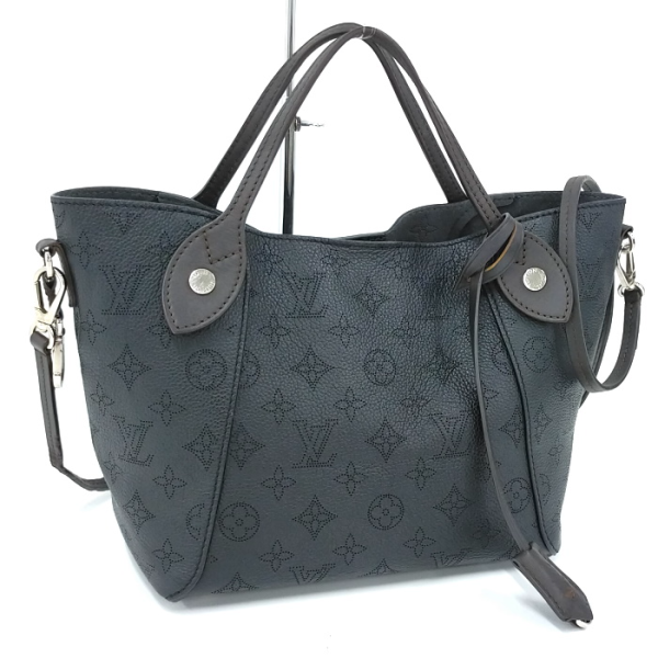 1 Louis Vuitton Hina PM Monogram Mahina Noir Black