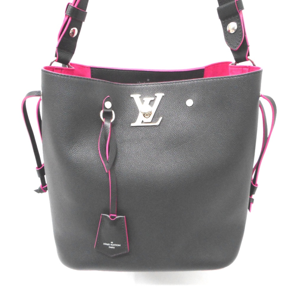 1 Louis Vuitton Shoulder Bag Lock Me Bucket Noir Pink