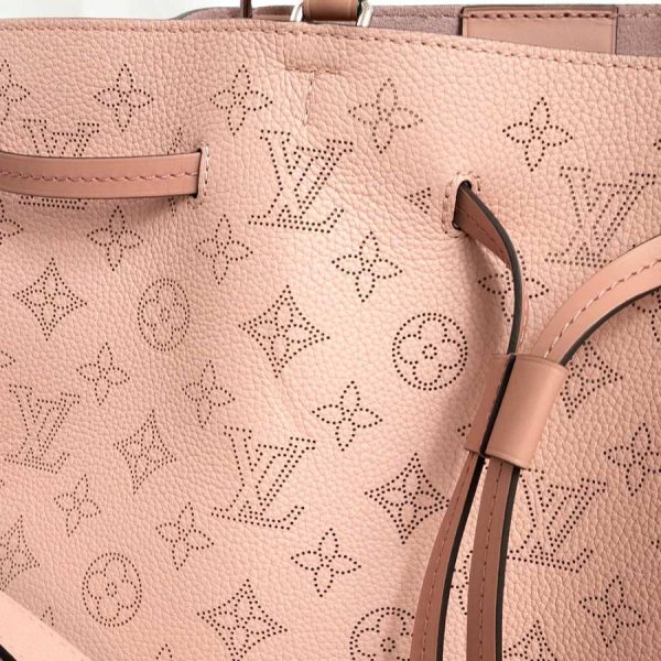 11 Louis Vuitton Girolatta Monogram Mahina Magnolia Pink Shoulder Bag