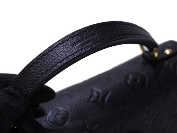 15 Louis Vuitton Georges BB Handbag Shoulder bag Monogram Implant Black