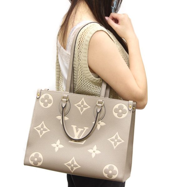 19 Louis Vuitton On The Go MM Tote Bag Monogram Amp Plant