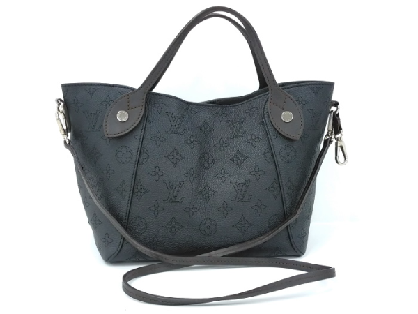 2 Louis Vuitton Hina PM Monogram Mahina Noir Black