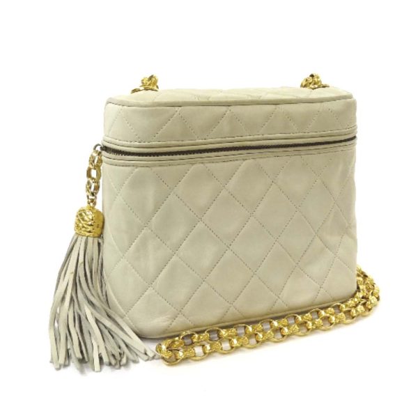 2 Chanel Matelasse Fringed Shoulder Bag White Gold Lambskin