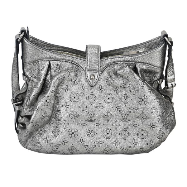 2 Louis Vuitton Mahina XS Arjun Silver Leather Shoulder Bag