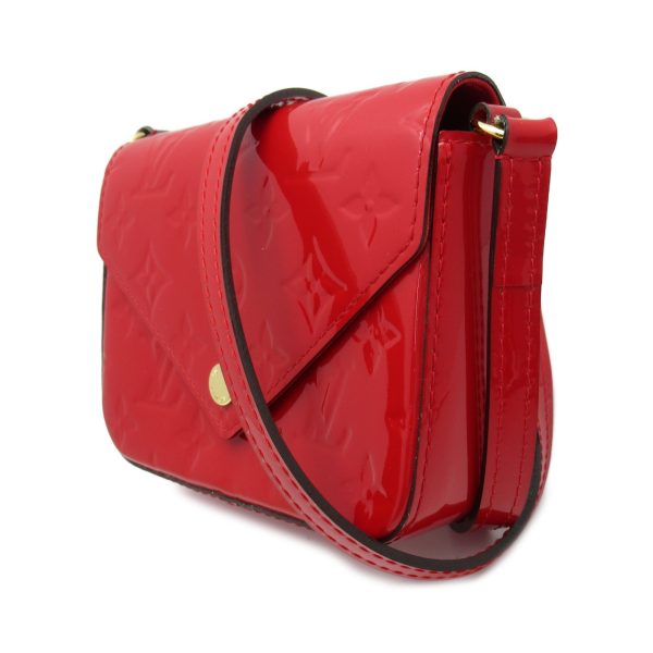 3 Louis Vuitton Sac Lucy Shoulder Bag Vernis Cerise Red