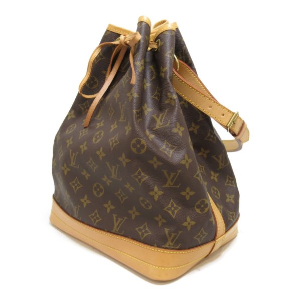 3 Louis Vuitton Noe Shoulder Bag Monogram Pvc coated Canvas Brown