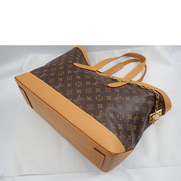 3 LV Louis Vuitton Cava Voyage Monogram Tote Bag