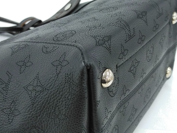 4 Louis Vuitton Hina PM Monogram Mahina Noir Black